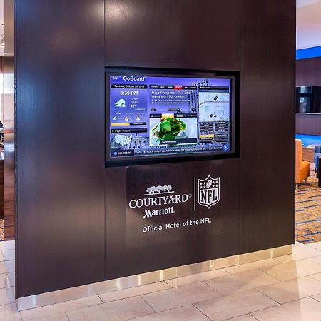 Courtyard By Marriott Bismarck North Hotel Ngoại thất bức ảnh